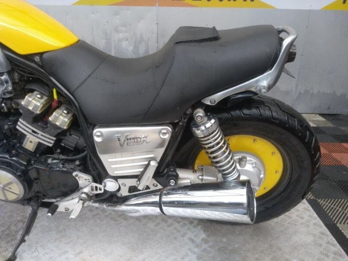 YAMAHA V-MAX 1200 4