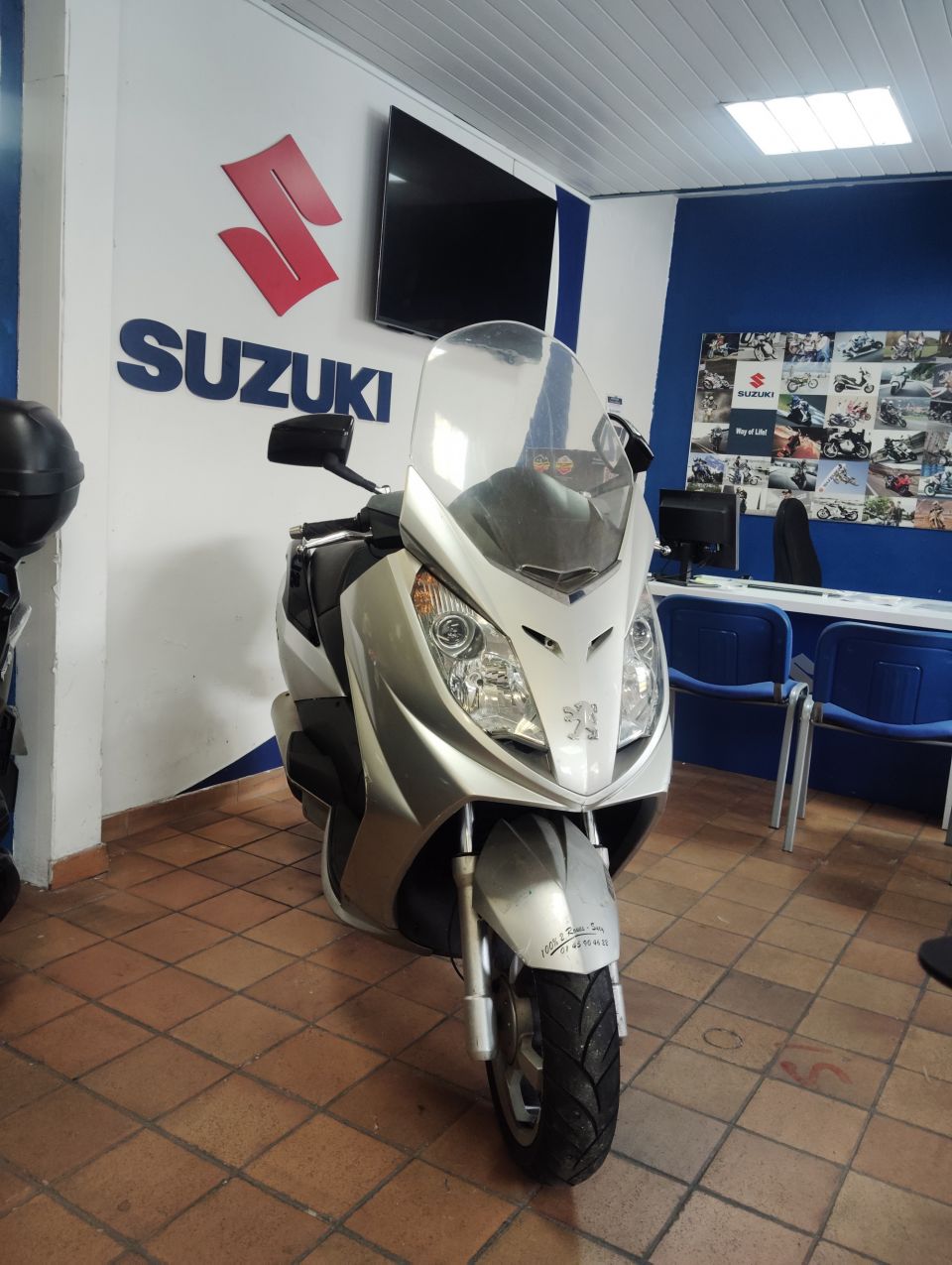 PEUGEOT SATELIS 125 4