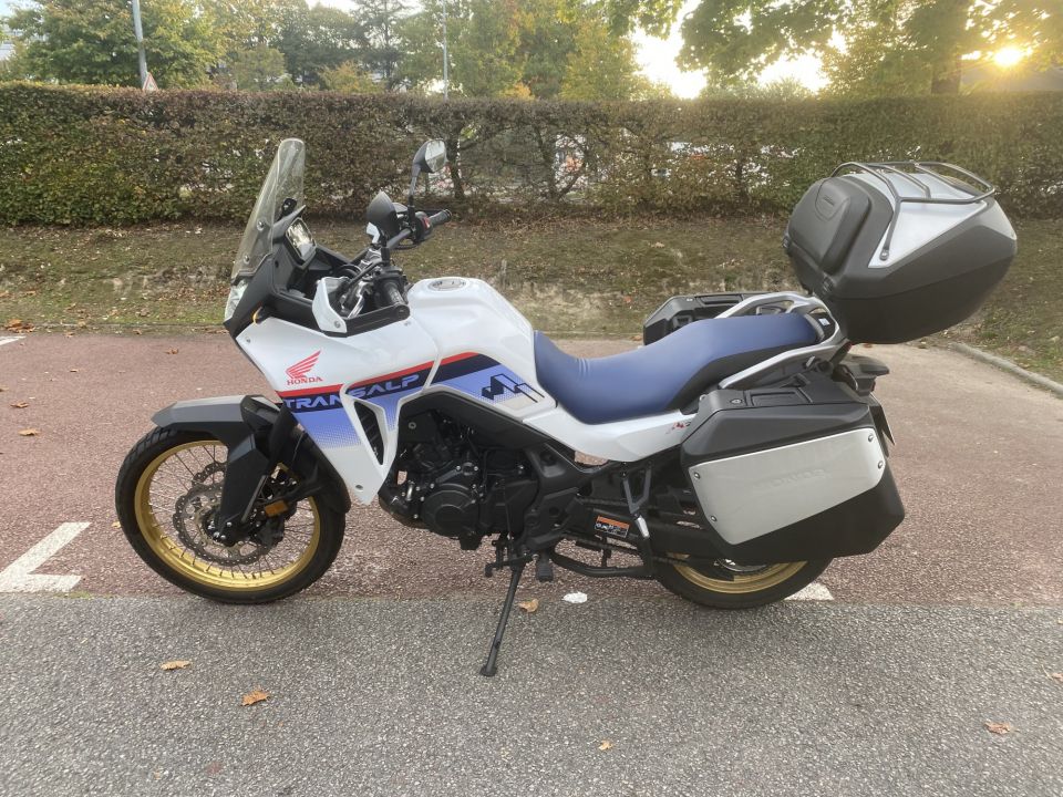 HONDA XL750 TRANSALP 4