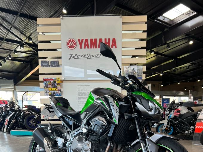 KAWASAKI Z900 SE 4