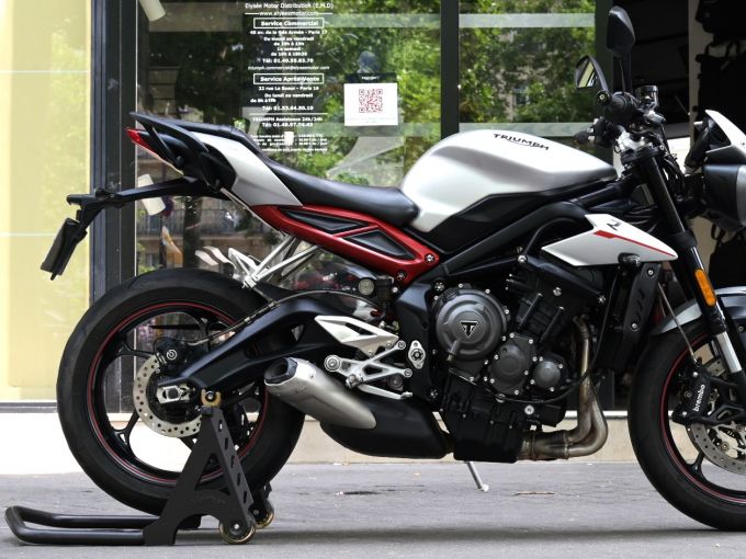 TRIUMPH STREET TRIPLE 765 R 4