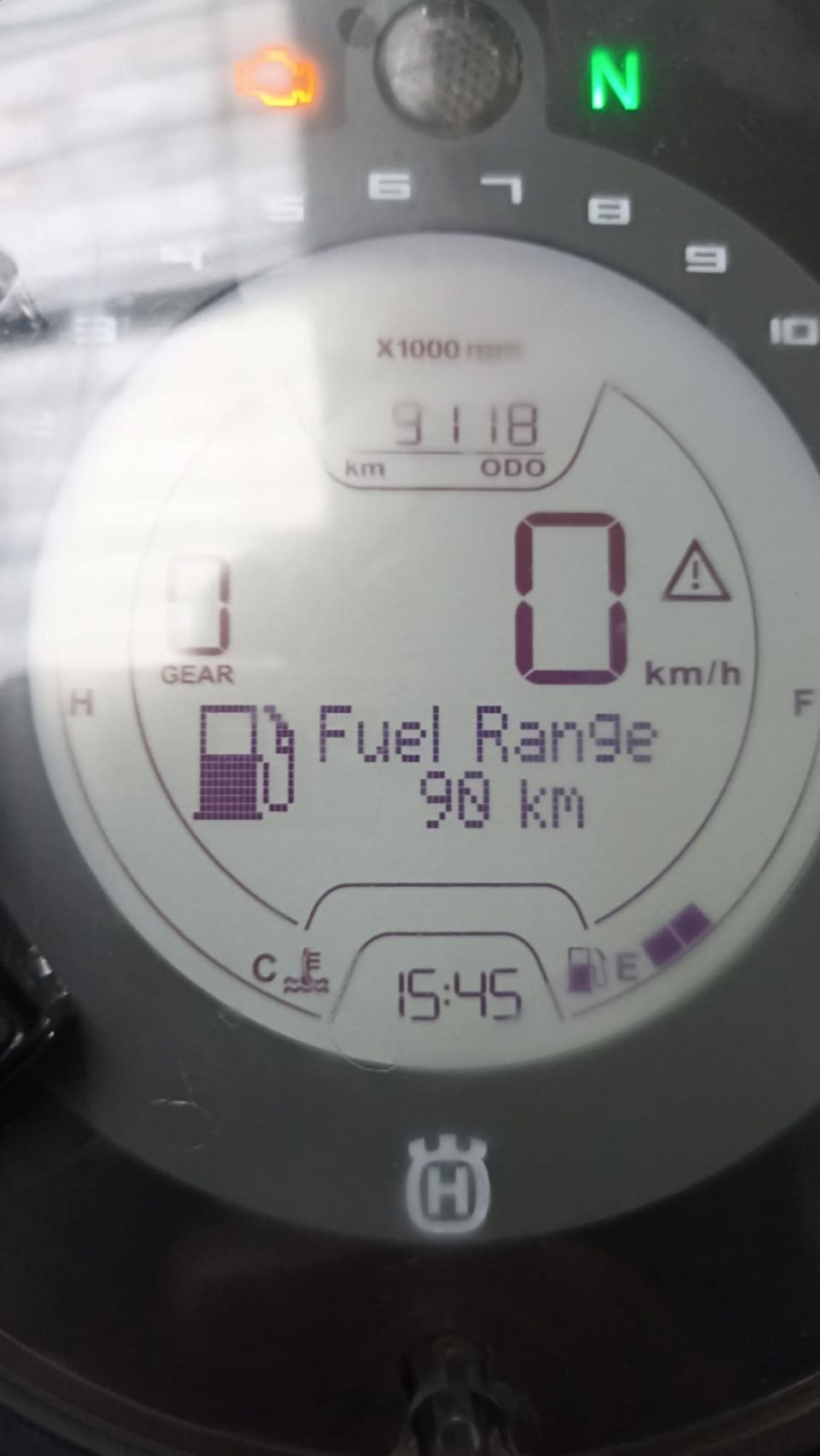 HUSQVARNA 701 VITPILEN 4