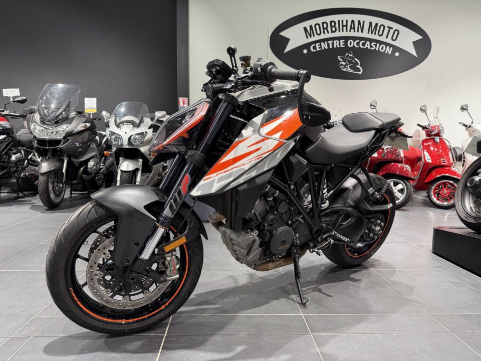 KTM 1290 SUPER DUKE R 4