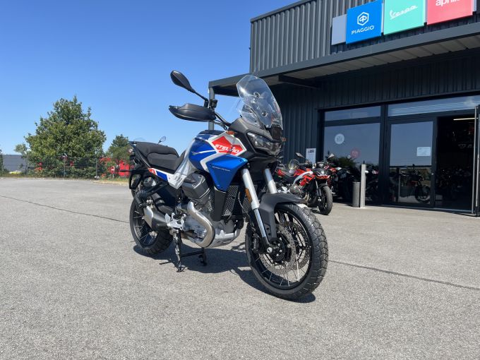 MOTO GUZZI STELVIO 4