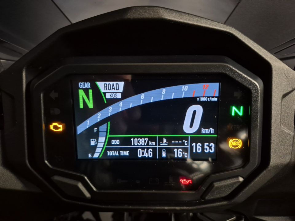 KAWASAKI NINJA 1000 SX TOURER 4