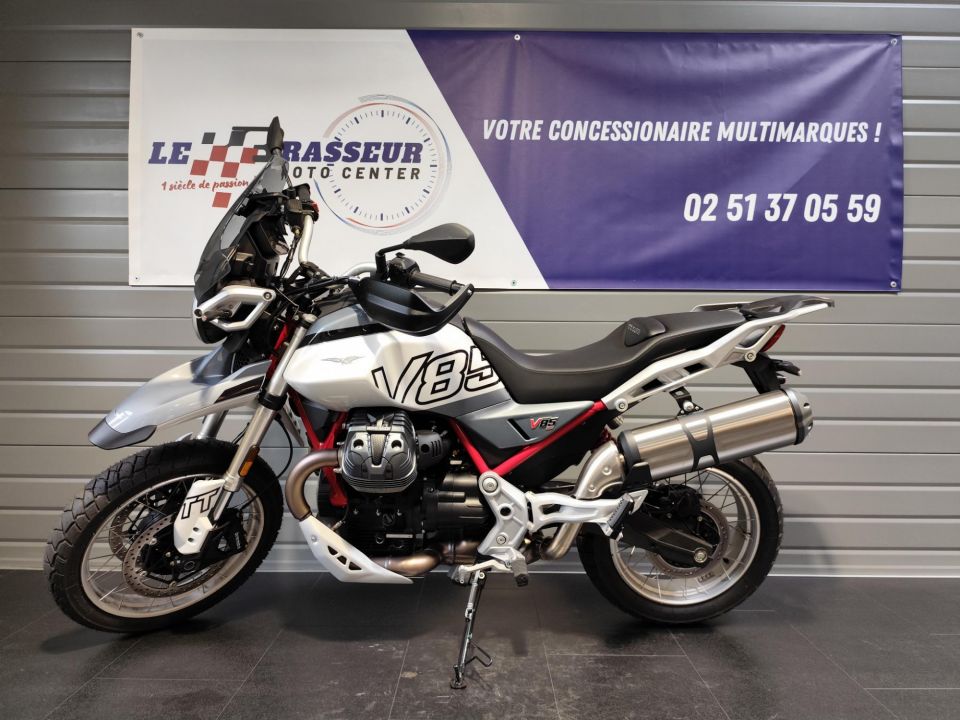 MOTO GUZZI V85 TT 850 4