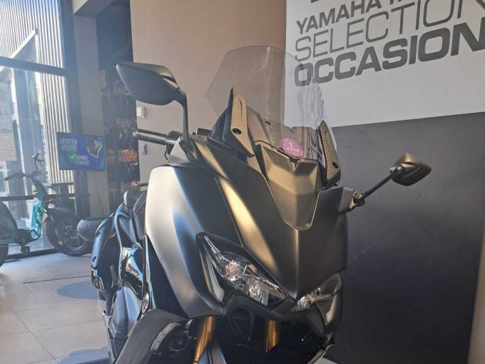 YAMAHA XP T-MAX 560 TECH MAX 4