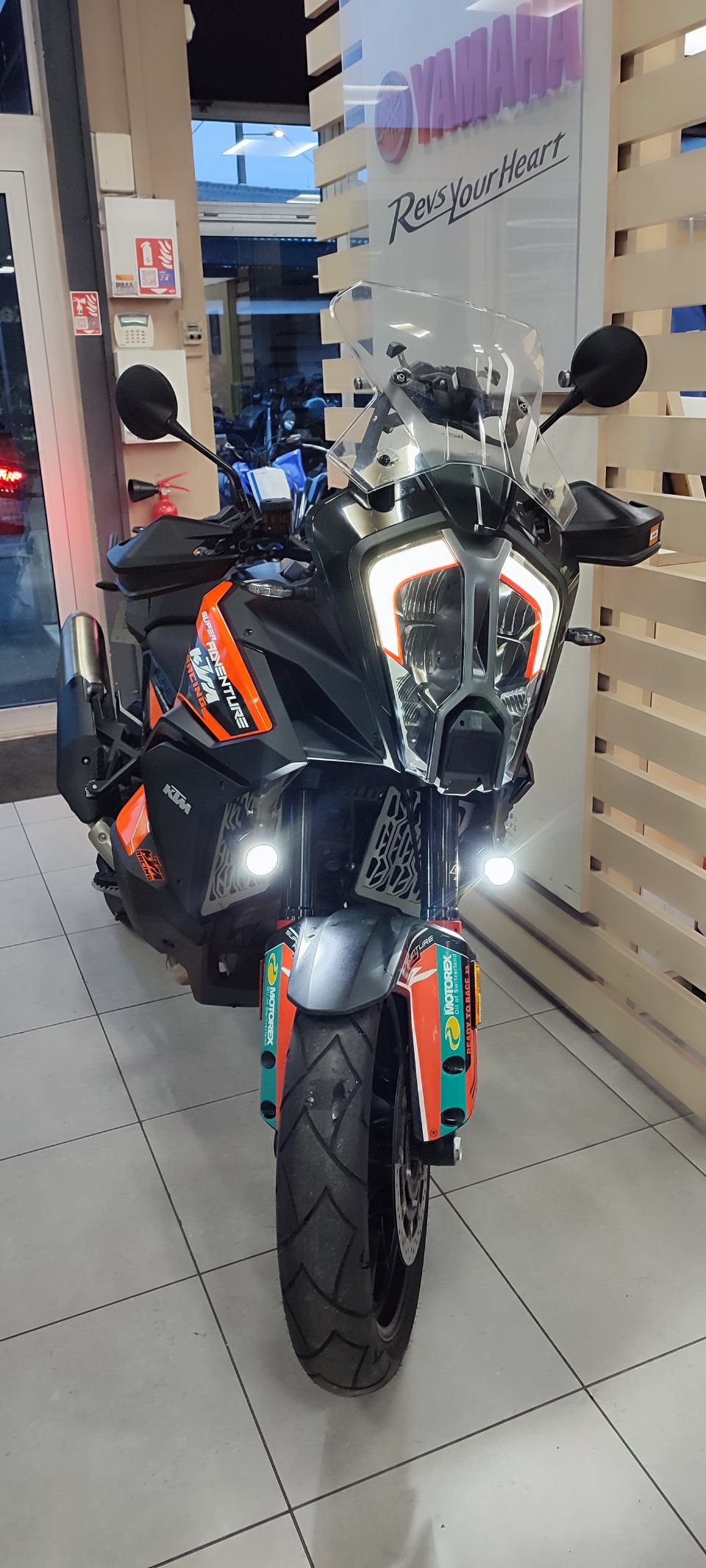 KTM 1290 ADVENTURE S 4