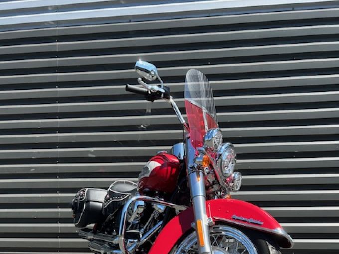 HARLEY-DAVIDSON HYDRA-GLIDE REVIVAL 1868 4