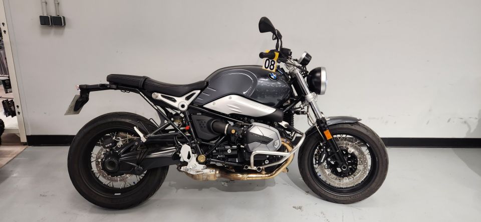 BMW R NineT PURE 4