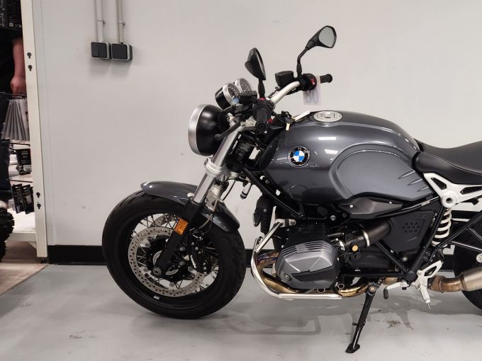 BMW R NineT PURE 4