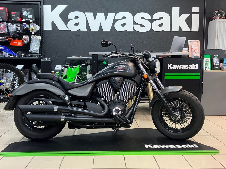 Victory Motorcycle 1731 gunner 4