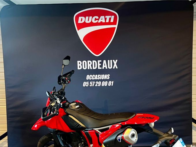 DUCATI HYPERMOTARD 4