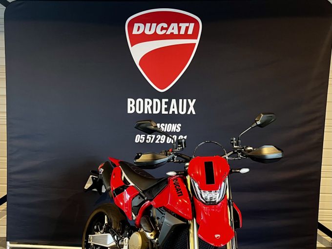 DUCATI HYPERMOTARD 4