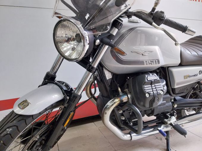 MOTO GUZZI V7 SPECIAL IV 4