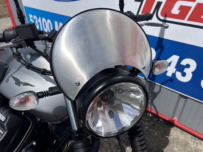 MOTO GUZZI V7 III ROUGH 750 4