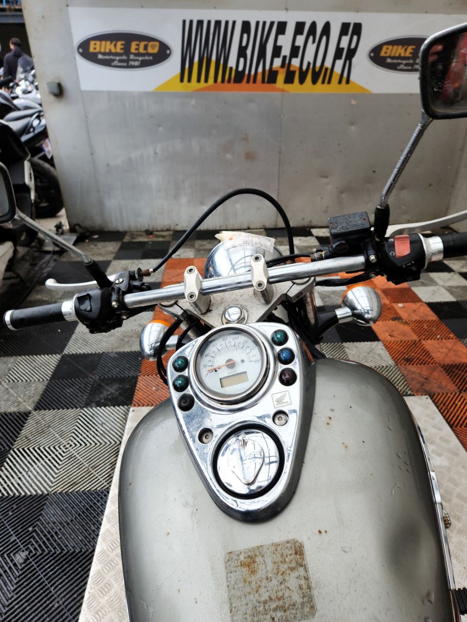 HONDA VT SHADOW 125 4