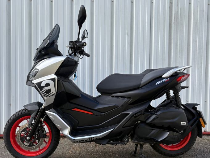 APRILIA SR 125 GT 4
