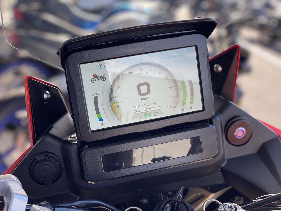 RIEJU AVENTURA 500 4