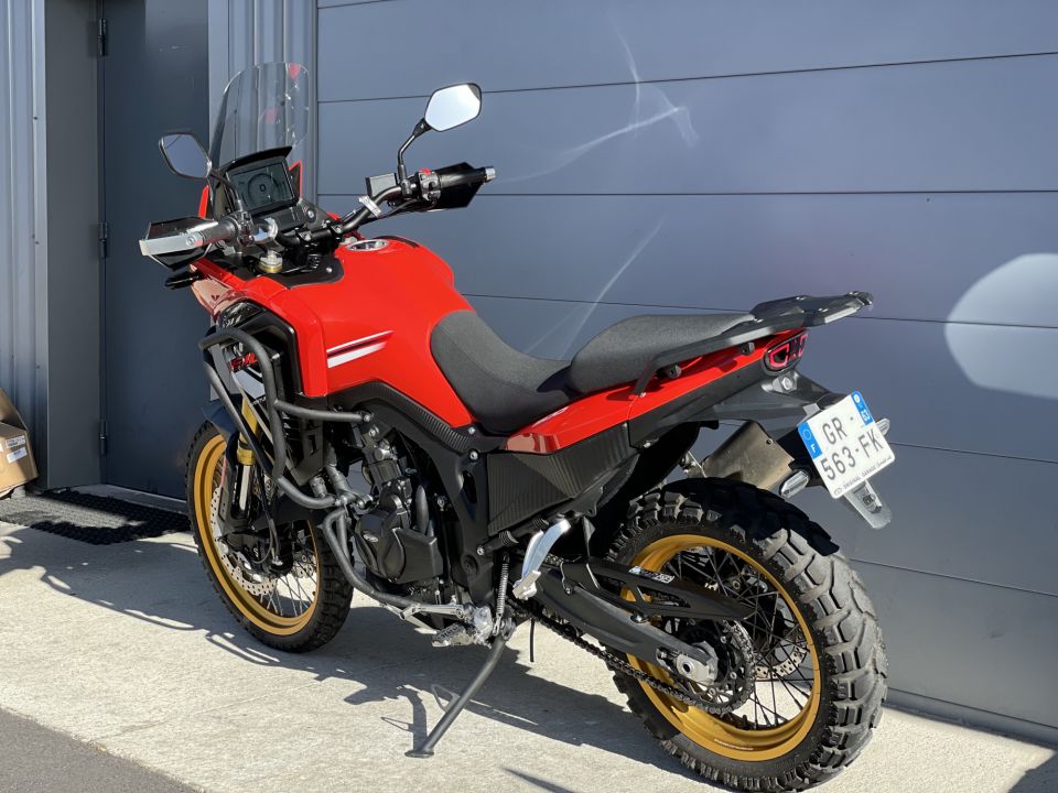 RIEJU AVENTURA 500 4