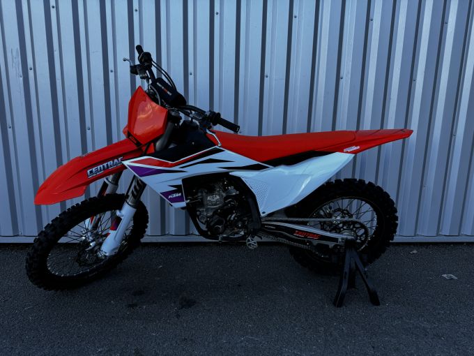 KTM 250 SX-F 4