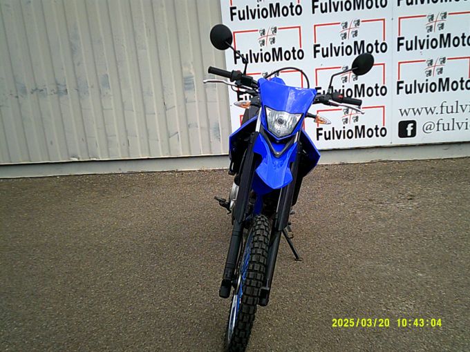 YAMAHA WR125R 4