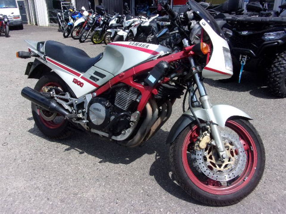 YAMAHA FJ 1200 FREEWAY 4