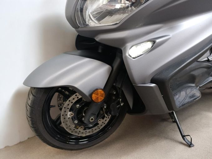 SUZUKI BURGMAN 650 4
