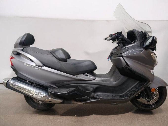 SUZUKI BURGMAN 650 4