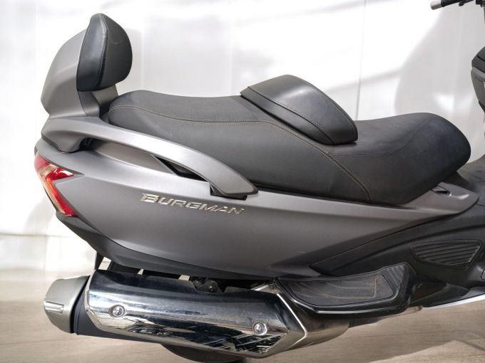 SUZUKI BURGMAN 650 4