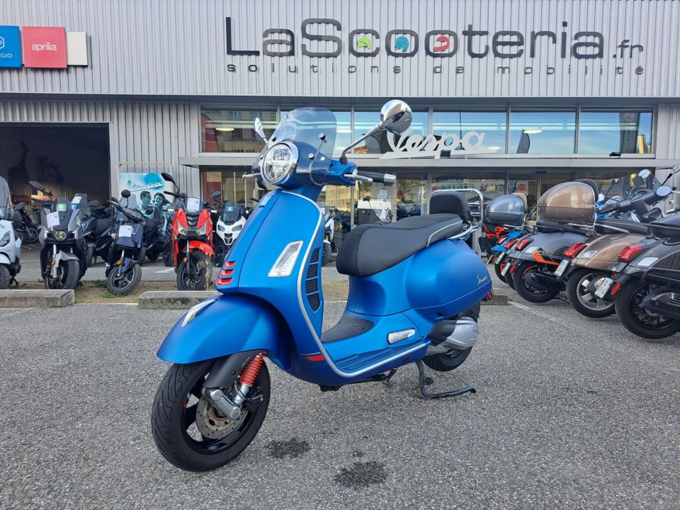 VESPA GTS 300 4