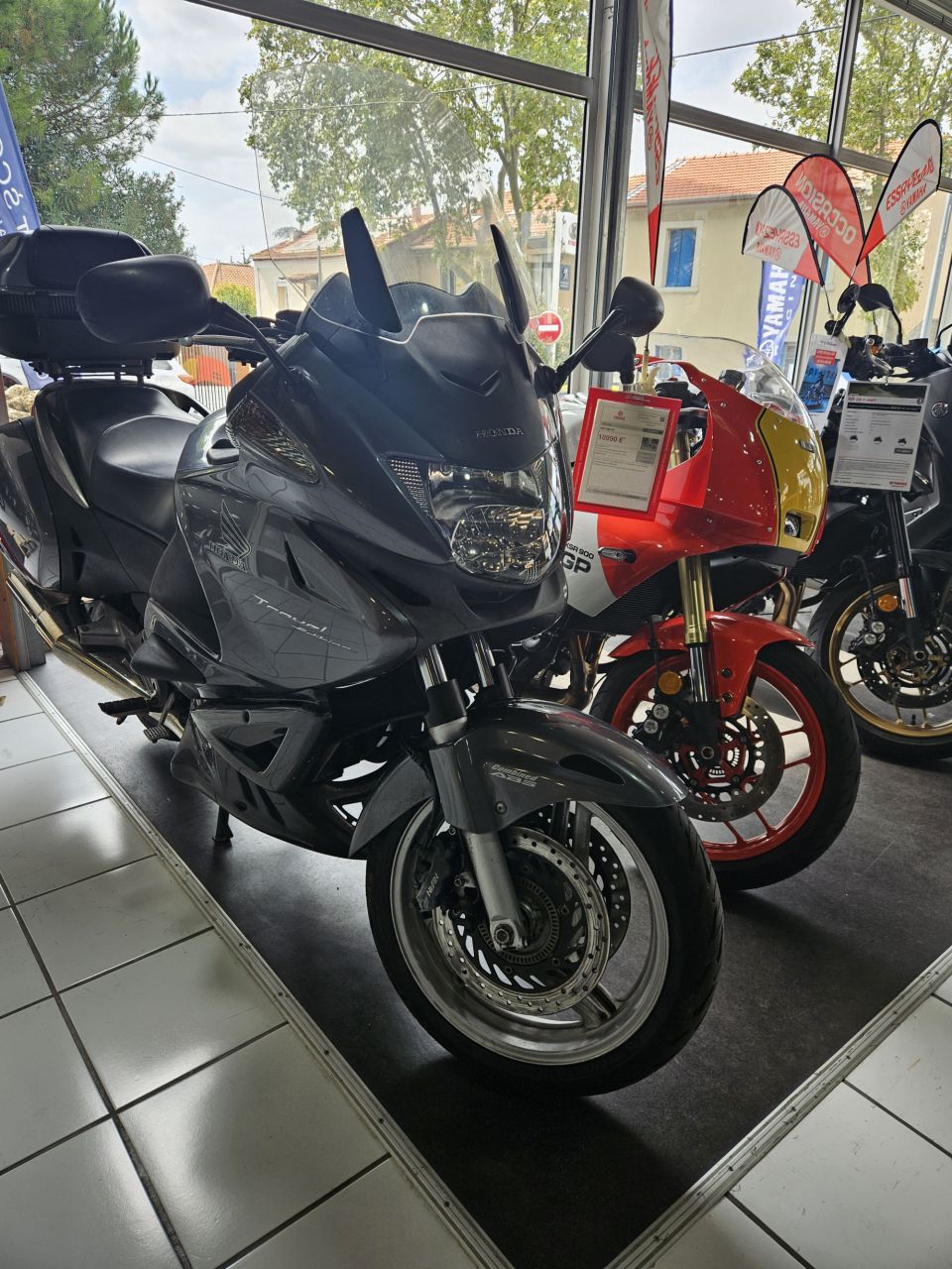 HONDA NT DEAUVILLE 700 4