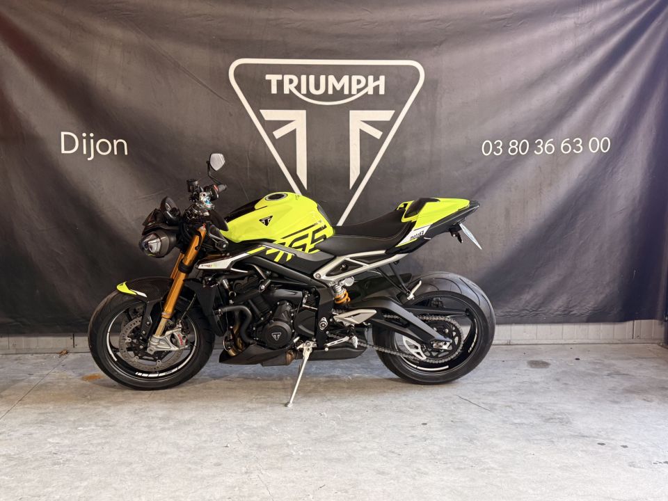 TRIUMPH STREET TRIPLE 765 RS 4