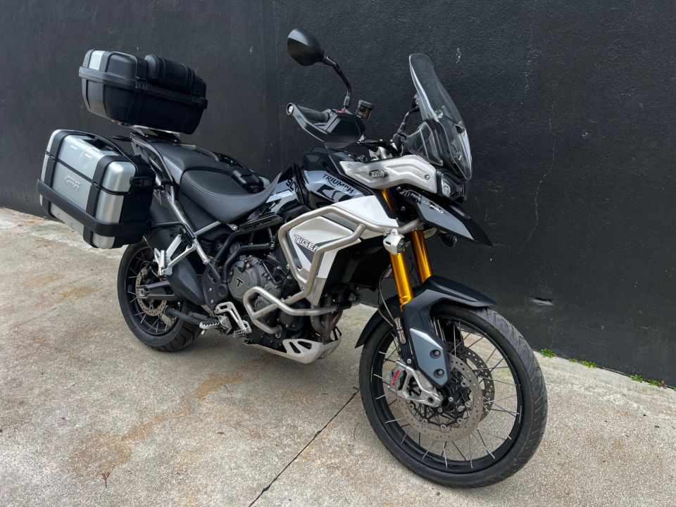 TRIUMPH TIGER 900 RALLY PRO 4