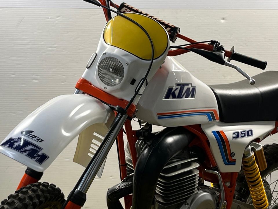KTM GS 240 DF 4