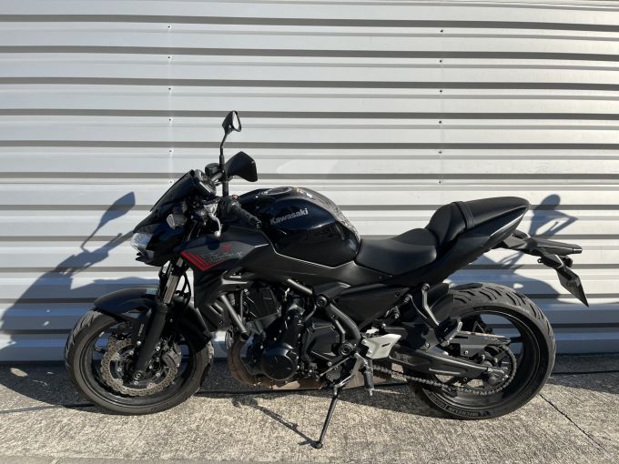 KAWASAKI Z 650 4
