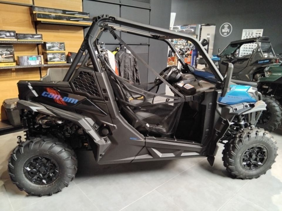 CAN-AM MAVERICK TRAIL 4