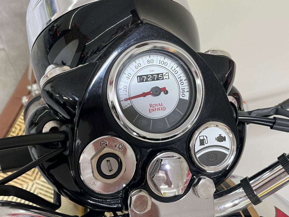 ROYAL ENFIELD CLASSIC CHROME 4