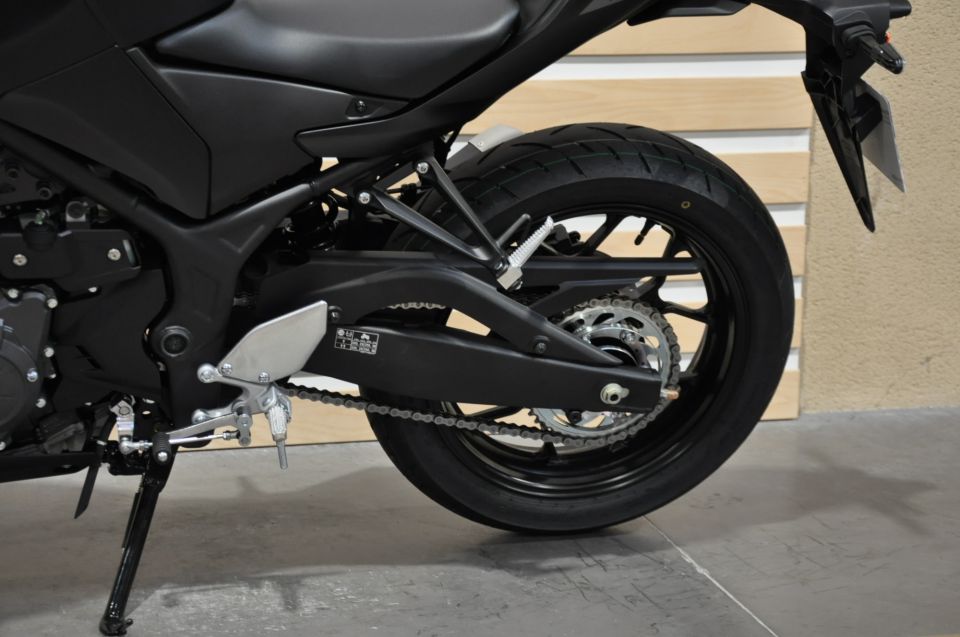 YAMAHA MT-03 300 4