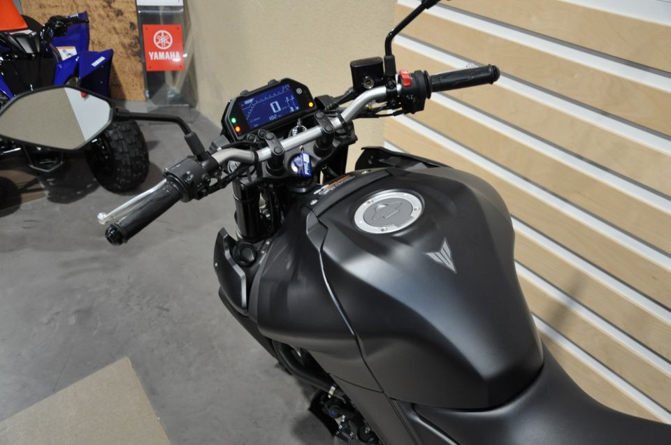 YAMAHA MT-03 300 4
