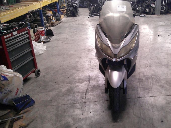 KAWASAKI J300 4