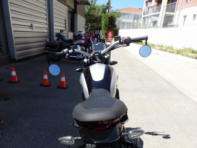 DUCATI SCRAMBLER 4