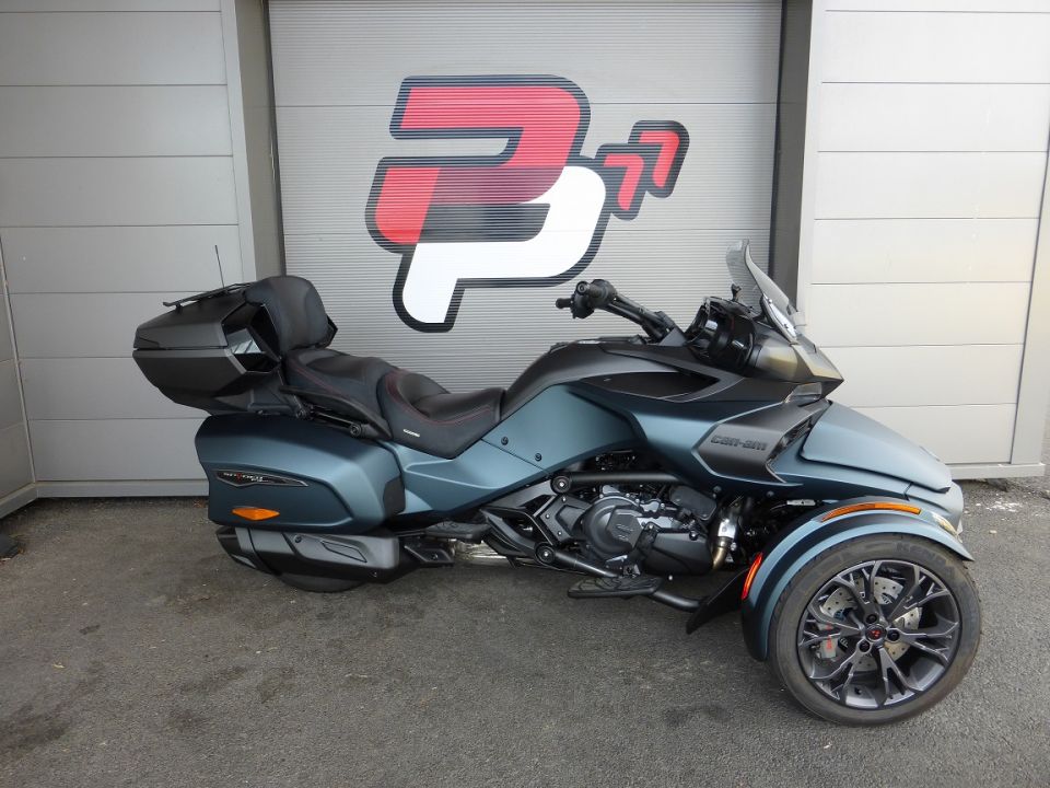 CAN-AM SPYDER F3 LIMITED SPECIAL SERIES 2023 4