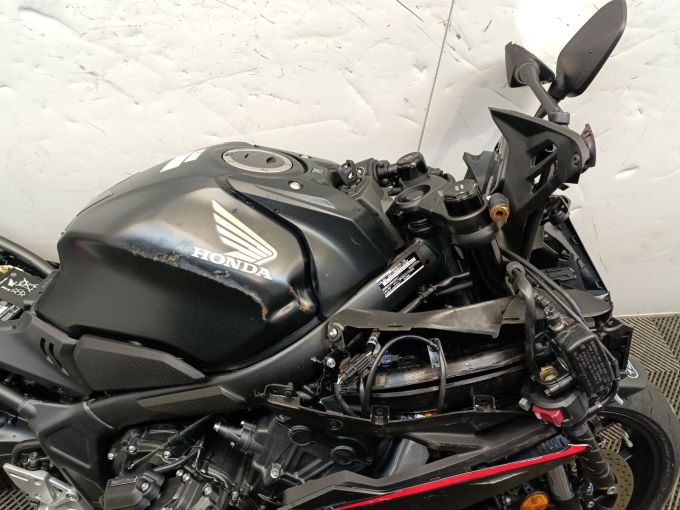 HONDA CBR 650  R 4