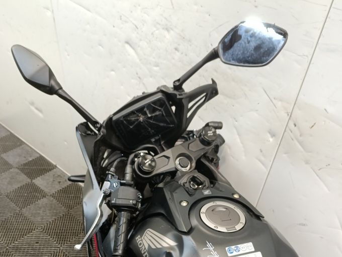 HONDA CBR 650  R 4