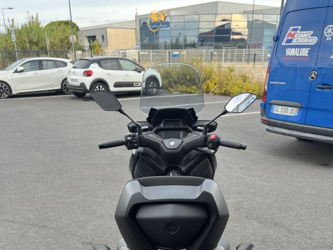 YAMAHA XMAX 125 TECH MAX 4