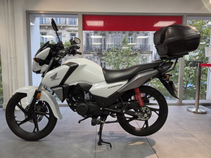 HONDA CBF 125 4