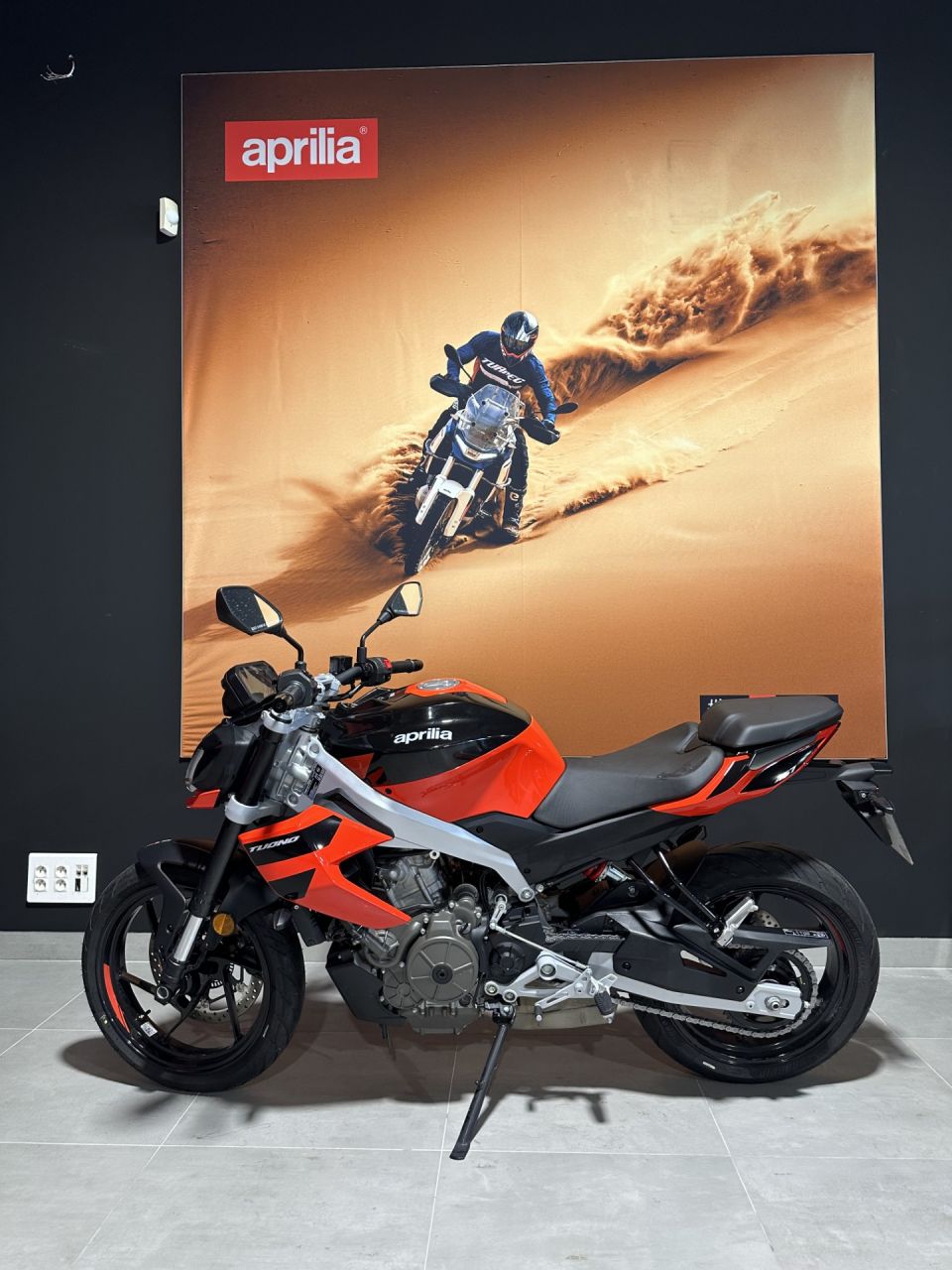 APRILIA TUONO 457 4