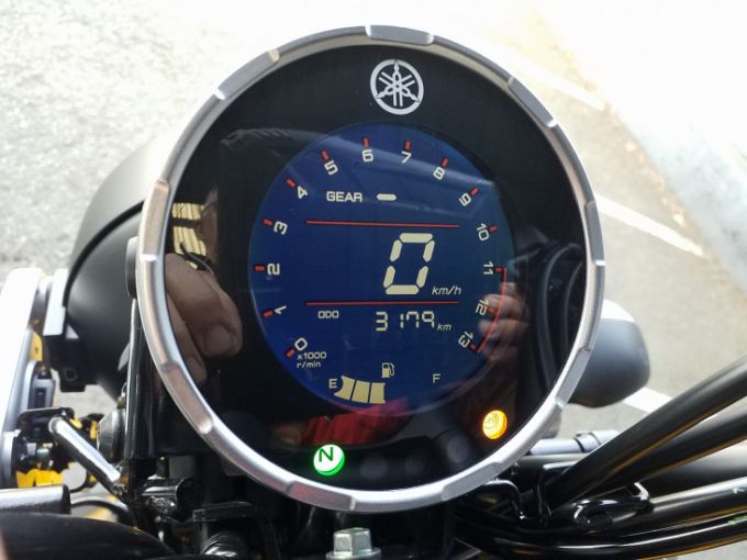 YAMAHA XSR 125 4
