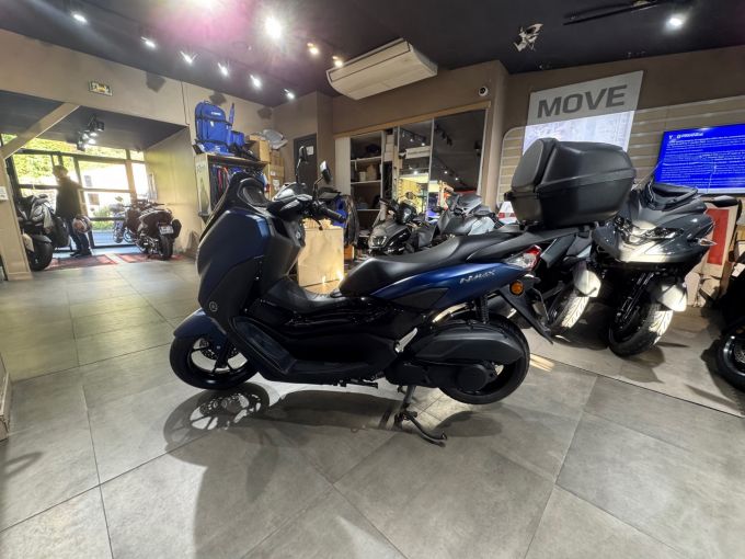 YAMAHA NMAX 125 4